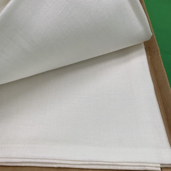 Solino Home Solid White Linen Napkins Set of 4 20 x 20 NWT 9177 - Picture 2 of 3